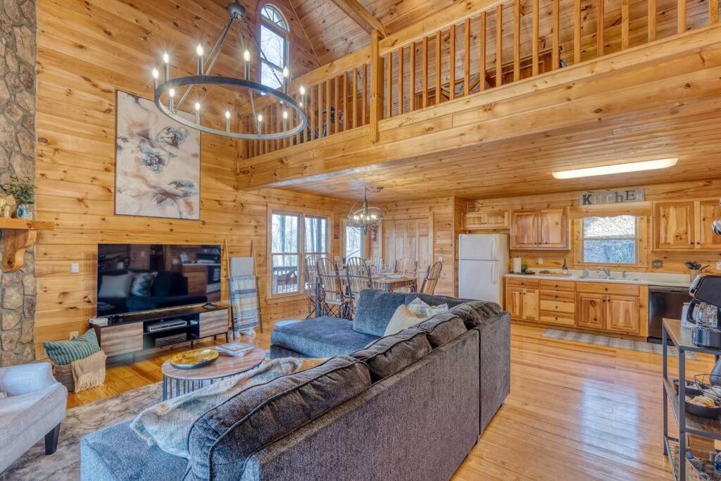 Mtn Cabin Sleeps 10 - 5 Mins To Fishing & Camping Ellijay Eksteriør billede