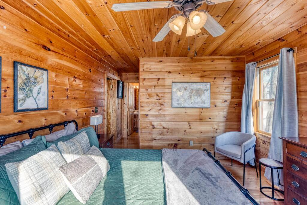 Mtn Cabin Sleeps 10 - 5 Mins To Fishing & Camping Ellijay Eksteriør billede