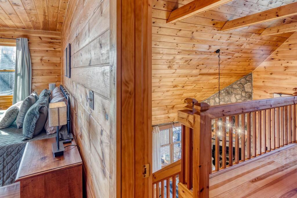 Mtn Cabin Sleeps 10 - 5 Mins To Fishing & Camping Ellijay Eksteriør billede