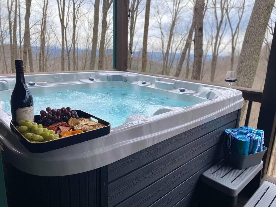 Mtn Cabin Sleeps 10 - 5 Mins To Fishing & Camping Ellijay Eksteriør billede