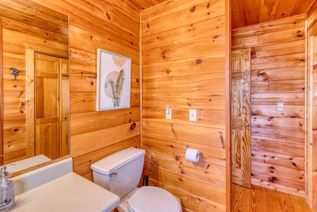 Mtn Cabin Sleeps 10 - 5 Mins To Fishing & Camping Ellijay Eksteriør billede